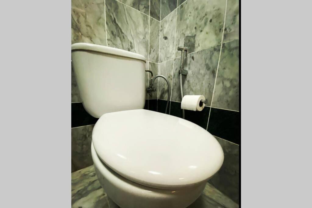 Dinastia De La Reina Apartment Арона Екстериор снимка